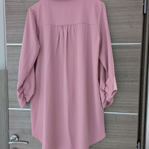 Tunic pink like new, one size with classic collar and pocket