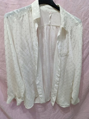 Women's white shirt like new, size S