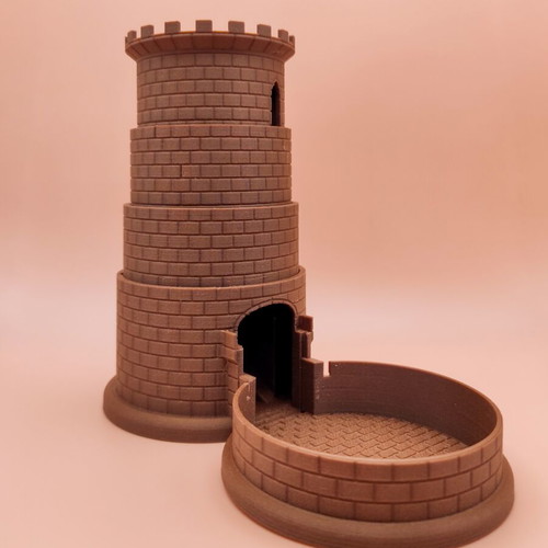 Dice Tower for Board Games like Dungeons of Dragons, like new