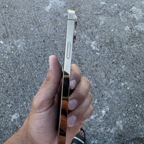 iPhone 13 Pro Max 256GB like new