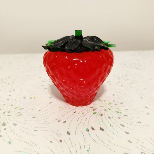 Strawberry decoration made of liquid glass new, size 9 x 7.5 cm