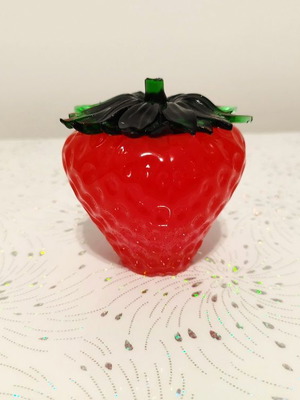 Strawberry decoration made of liquid glass new, size 9 x 7.5 cm