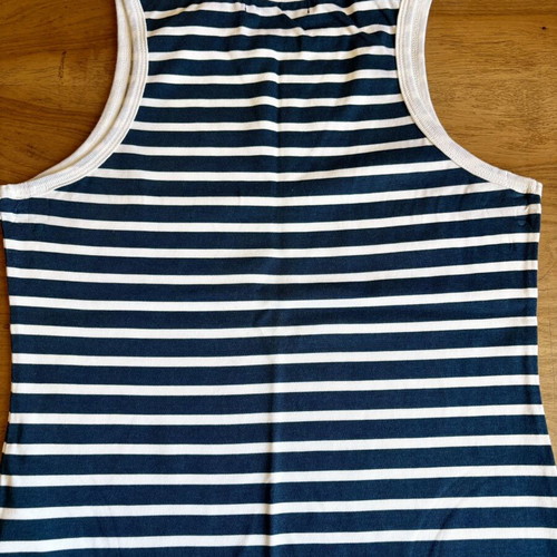 Chaton T-shirt new, size M