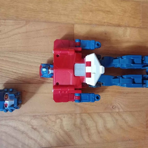 Transformers Optimus Prime Generation 1 figure