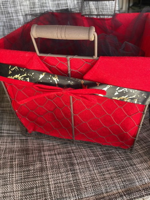 Gift basket like new