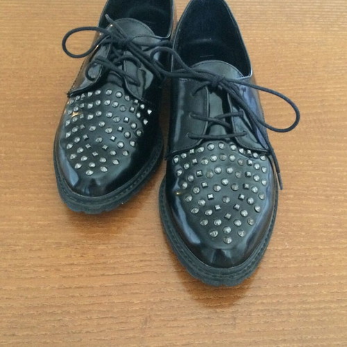 Bershka patent leather moccasins used, size 41 with studs