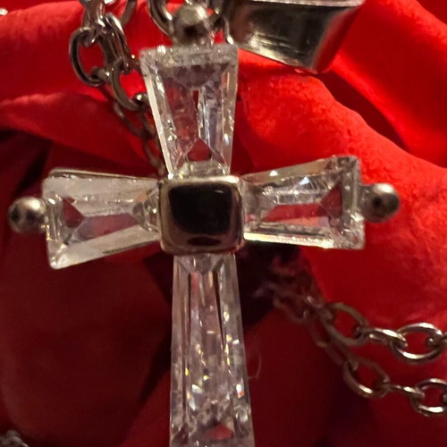 Cross with synthetic zircon small with chain new, steel