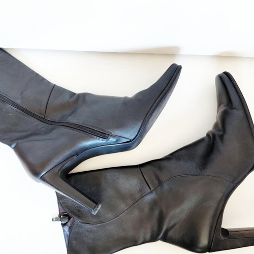 Hispanitas leather black ankle boots size 41 like new