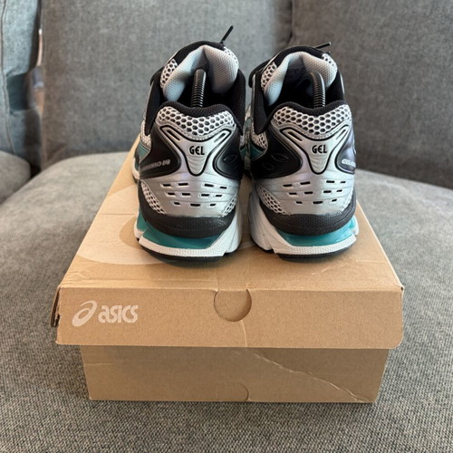 Asics Gel-Kayano 14 Tiffany running shoes size 44.5