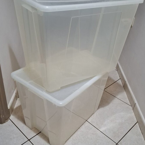 Plastic storage boxes used, set of two with lids
