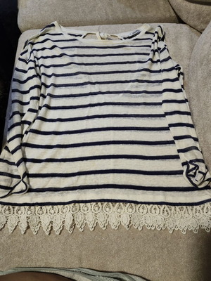 Mariniere blouse with lace trim used, size Small, Pull & Bear