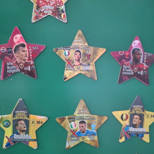 Star-shaped tags used, pack of 13 with football players