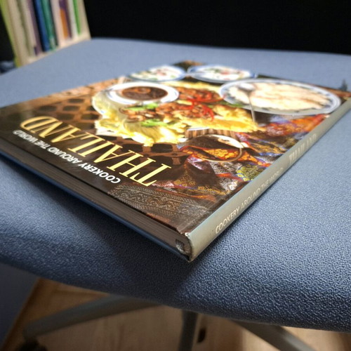 Thailand-Cookery Around the World hardcover book like new