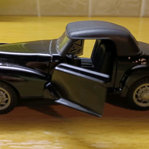 Mercedes 300 S 1955 miniature like new, metal with pullback