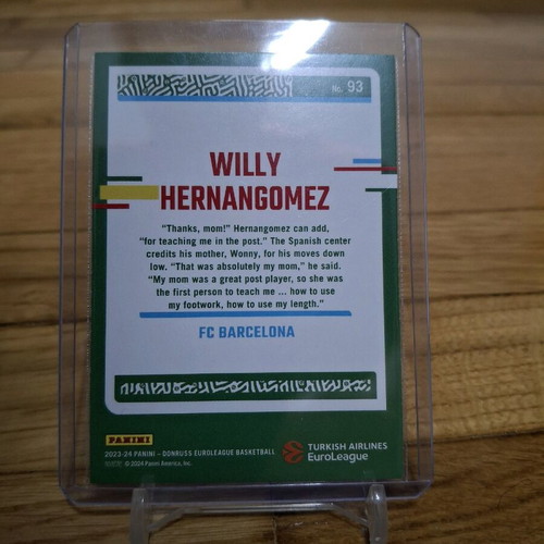Euroleague Donruss Willy Hernangomez Yellow Flood card new