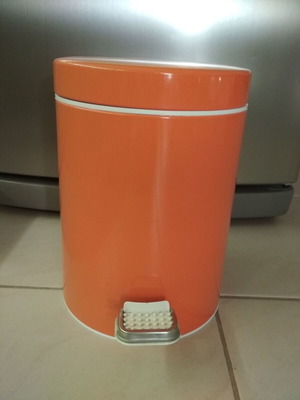 Colorado aluminum bathroom bin 5 liters like new