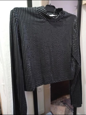 Crop top with rhinestones new, size L, black Bershka