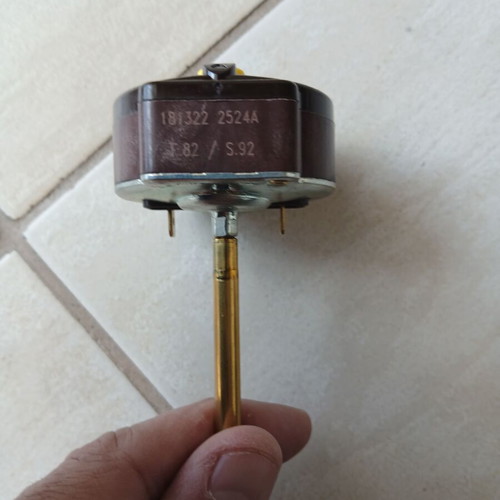 Thermostat 2 contacts new