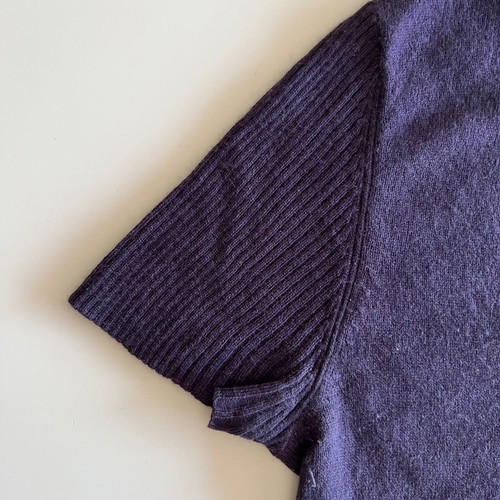 Laurel blouse used, silk cashmere, size Medium 38, purple with floral design