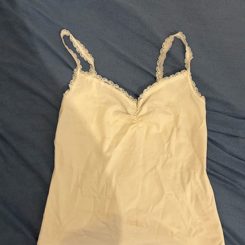 White Top Bershka like new with some invisible stains