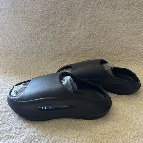 Slides new, size 38-39, black