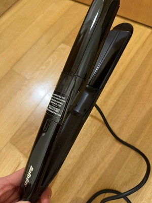 Babyliss steam hair straightener