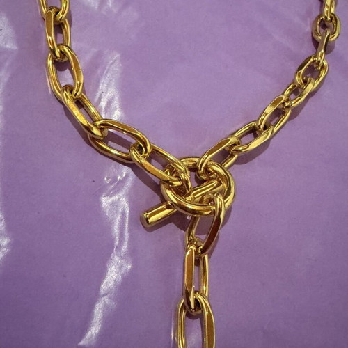 Gucci gold necklace with large GG pendant and chain, new