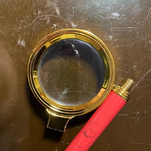Small magnifying glass like new