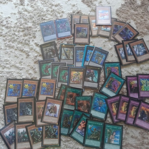 Yu-Gi-Oh Heroic Challenger Deck like new, 51 cards with sleeves