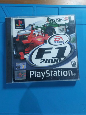 PlayStation 1 F1 2000 like new with box and manual