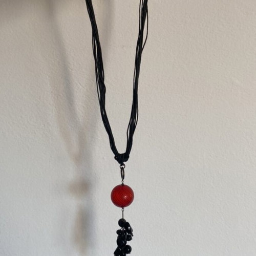Mazaraki necklace with luxury pouch used, vintage