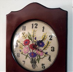 Ρολόι Τοίχου Vintage Με Κέντημα
