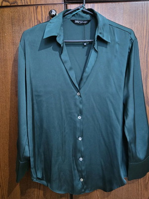 Zara satin shirt new, cypress color, size S