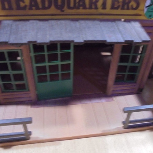 Playmobil Fort Randall officers' fort used