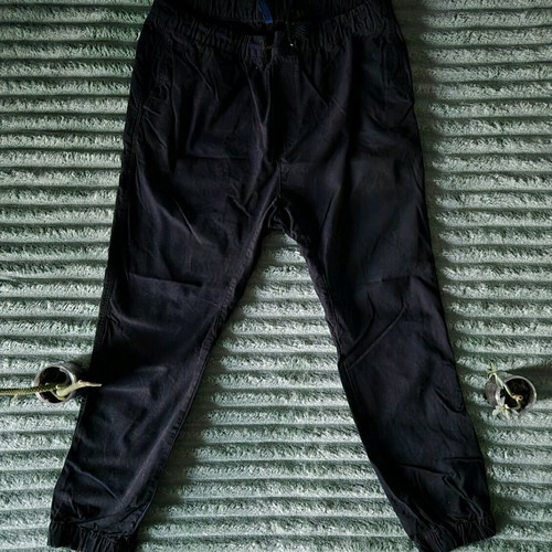 H&M Pants Black Like New Size 34 Wide Fit