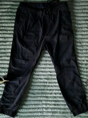 H&M Pants Black Like New Size 34 Wide Fit