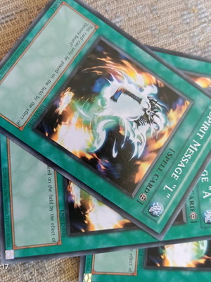 Yu-Gi-Oh Spirit Message "L" like new, Retro Pack 2