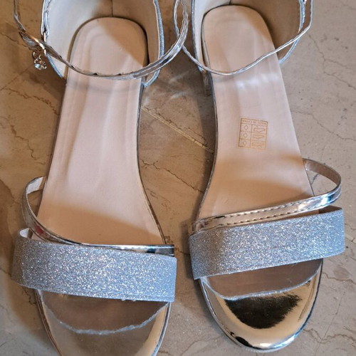Silver sandals like new, size 39