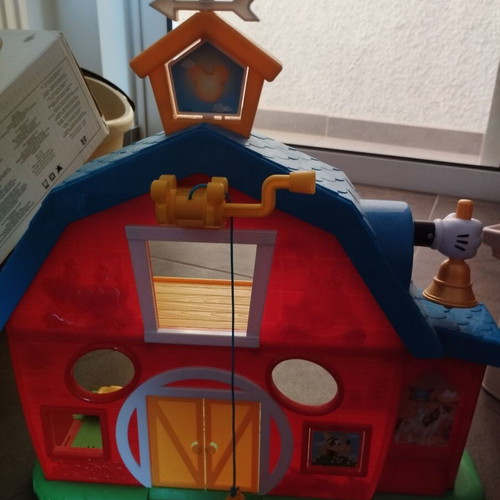 Mickey playhouse toy used