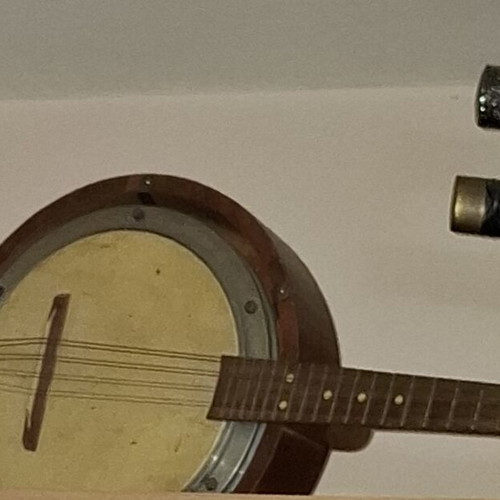 Boncho used string musical instrument