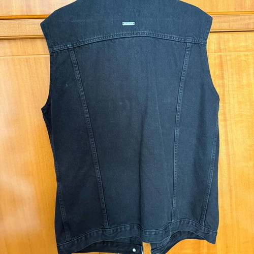 Sac & Co sleeveless denim jacket new, size M-L, black