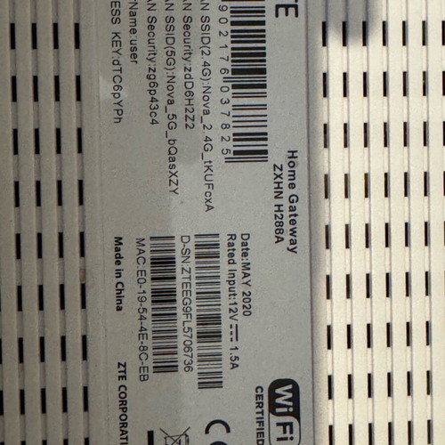 ZTE router from NOVA like new