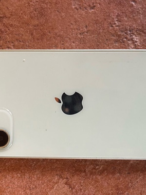 Apple iPhone 12 128GB зелено като нов