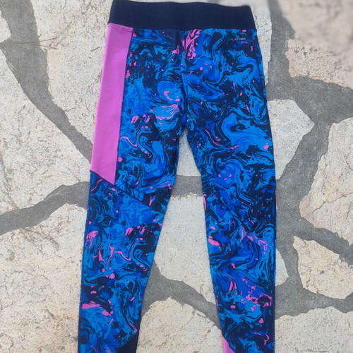 Reebok Play Dry sports leggings size S like new, blue and pink abstract