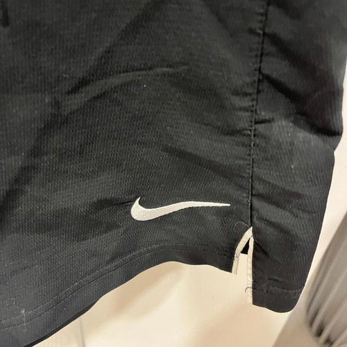 Juventus F.C. Nike men's shorts used, size small, vintage 90s 00s