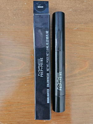 Prep-prime highlighter MAC Cosmetics used