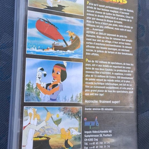 Asterix et les indiens VHS like new, French animation