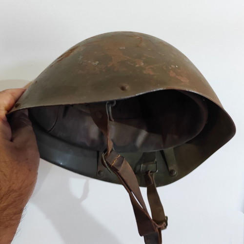 Greek helmet 1940 used, complete