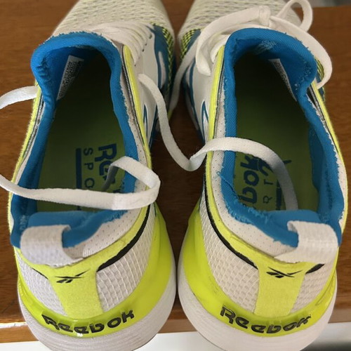 Reebok tennis shoes like new, colorful, size 41