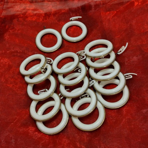 Curtain rings used, vintage, pack of 17